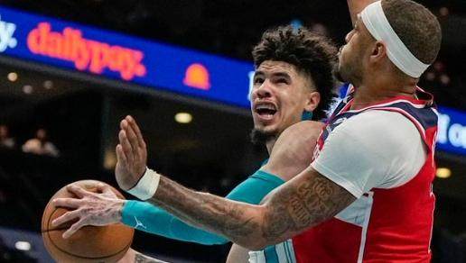 8868体育官网-连续两场绝境逆转 鲍尔向超巨蜕变 蜂王亦有传承