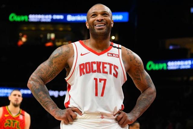 8868体育-多项数据创火箭生涯新低 塔克的作用却越来越大？